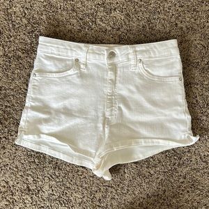 FREE PEOPLE white, high waisted, denim mini shorts size 27